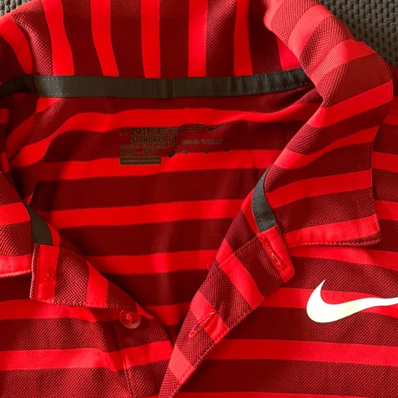 Men’s Nike Golf Shirt-medium - Picture 1 of 2